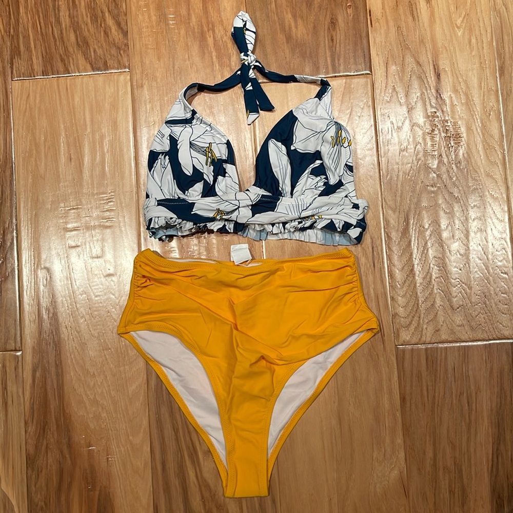 Cupshe Bikini